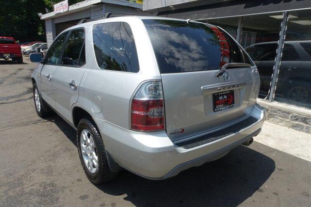 Photo of 2005 Silver Acura MDX