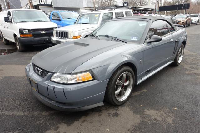 2002 Ford Mustang