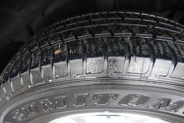 Photo of 2001 Silverstone Metallic Clearcoat Jeep Grand Cherokee