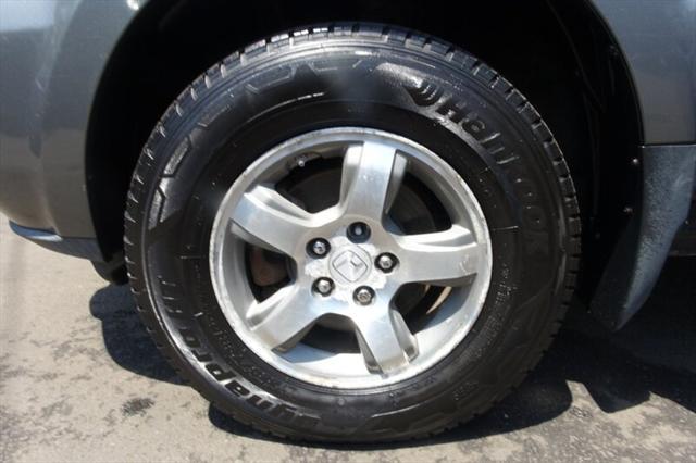 Photo of 2008 Nimbus Grey Metallic Honda Pilot