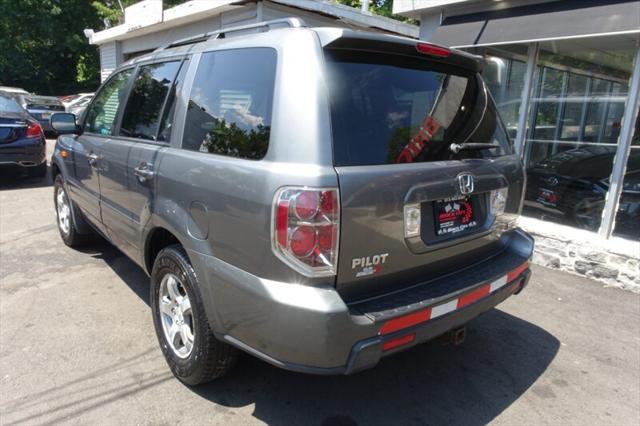 Photo of 2008 Nimbus Grey Metallic Honda Pilot
