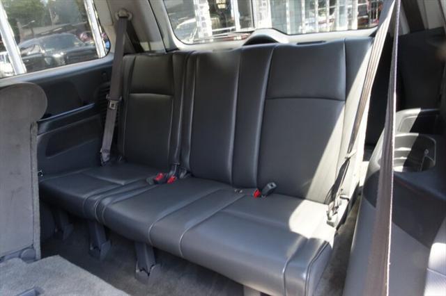 Photo of 2008 Nimbus Grey Metallic Honda Pilot