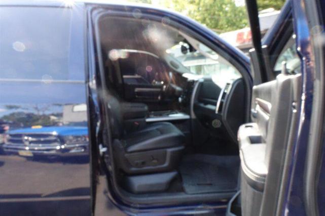 Photo of 2016 Blue Streak Pearl Coat RAM 1500