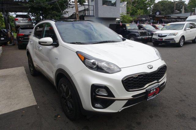 Photo of 2020 Snow White Pearl Kia Sportage