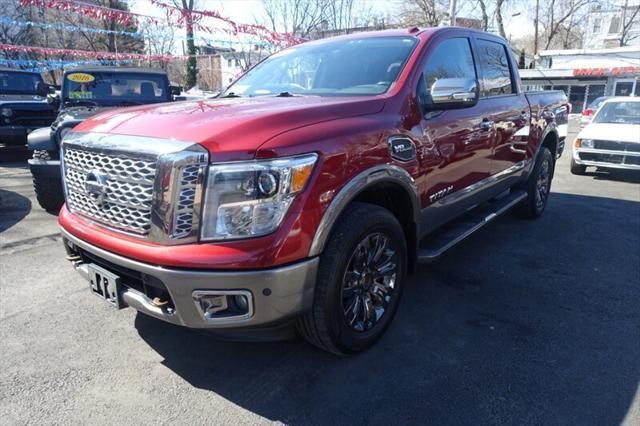 2017 Nissan Titan