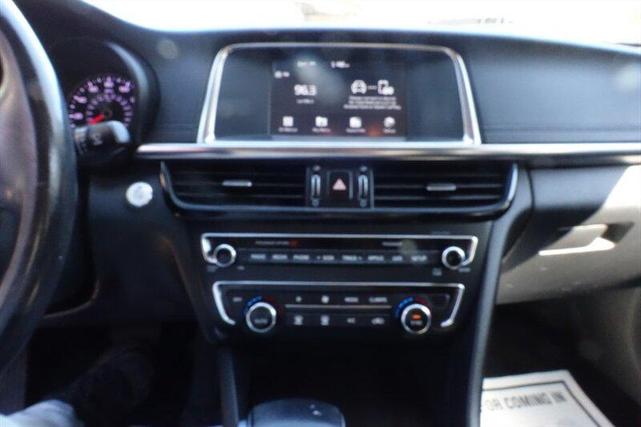 Photo of 2018 Ebony Black Kia Optima