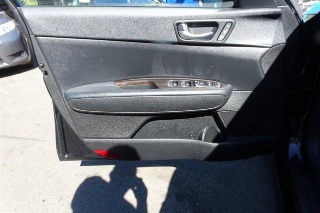 Photo of 2018 Ebony Black Kia Optima