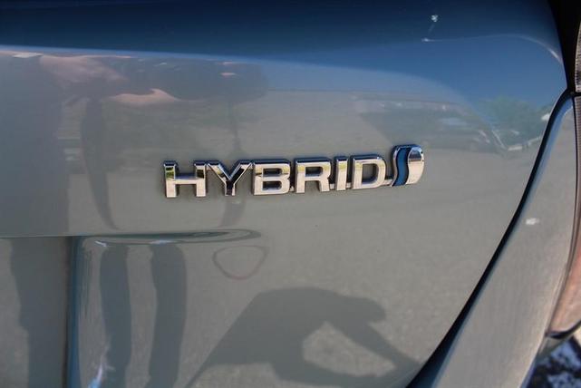 Photo of 2018 Sea Glass Pearl Toyota Prius