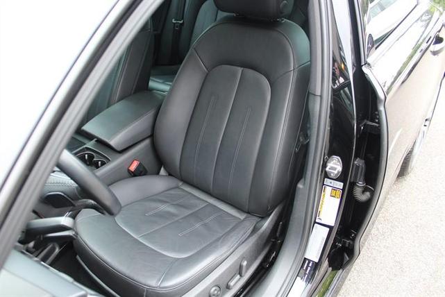 Photo of 2015 Phantom Black Pearl Audi A6