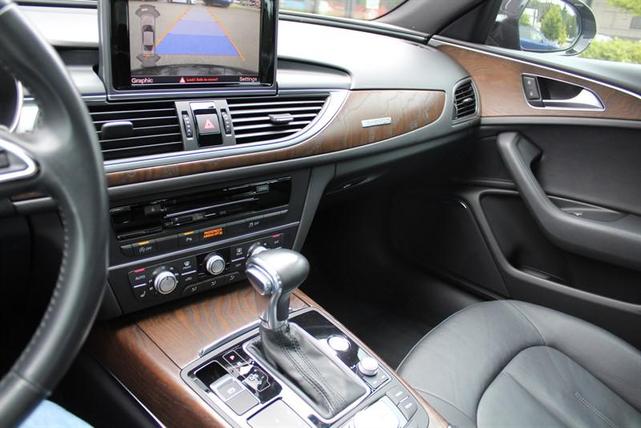 Photo of 2015 Phantom Black Pearl Audi A6
