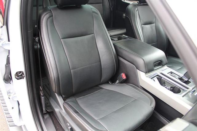 Photo of 2016 Oxford White Ford F-150