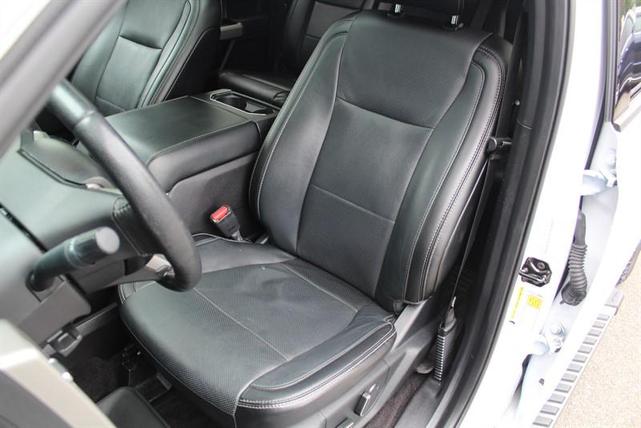 Photo of 2016 Oxford White Ford F-150