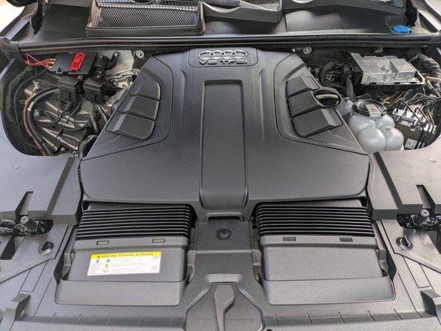 Photo of 2018 Graphite Gray Metallic Audi Q7