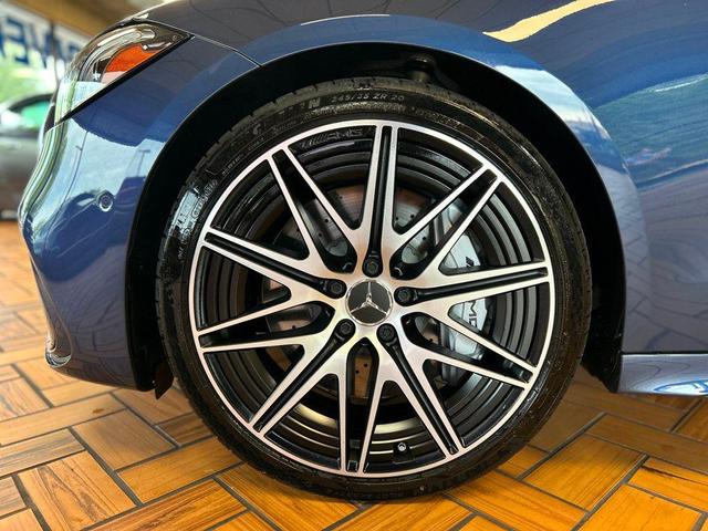 Photo of 2024 Twilight Blue Metallic Mercedes-Benz AMG C 43
