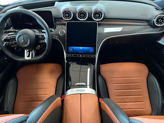 Photo of 2023 MANUFAKTUR Moonlight White Metallic Mercedes-Benz AMG C 43