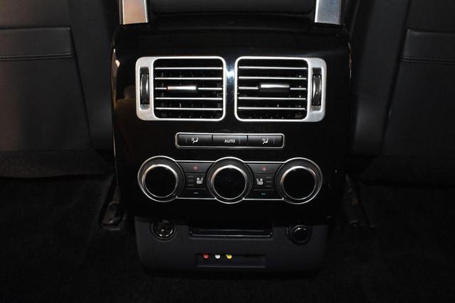 Photo of 2014 Santorini Black Metallic Land Rover Range Rover
