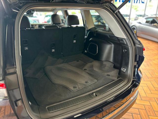 Photo of 2024 Midnight Sky Jeep Grand Cherokee 4xe
