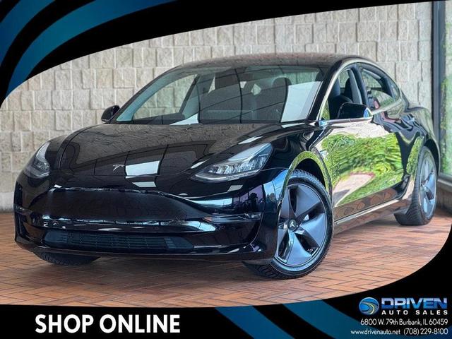 Photo of 2018 Black Tesla Model 3