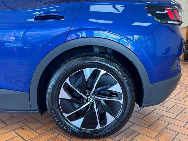 Photo of 2022 Dusk Blue Metallic Volkswagen ID.4