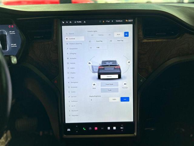 Photo of 2021 Midnight Silver Metallic Tesla Model X
