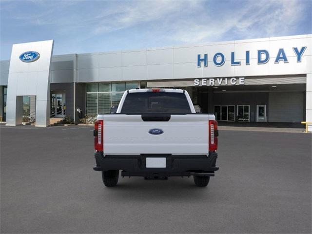 Photo of 2025 Oxford White Ford F-250
