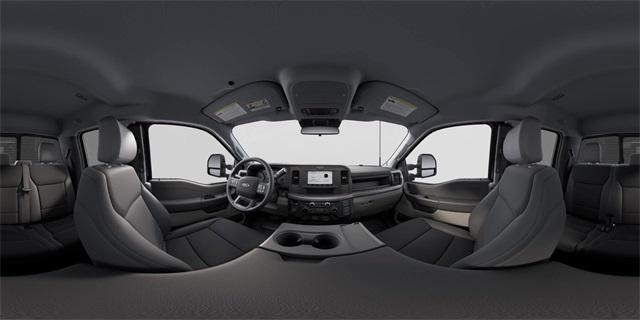 Photo of 2025 Oxford White Ford F-350