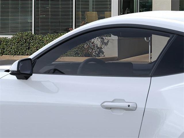 Photo of 2025 Oxford White Ford Mustang