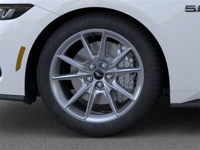 Photo of 2025 Oxford White Ford Mustang