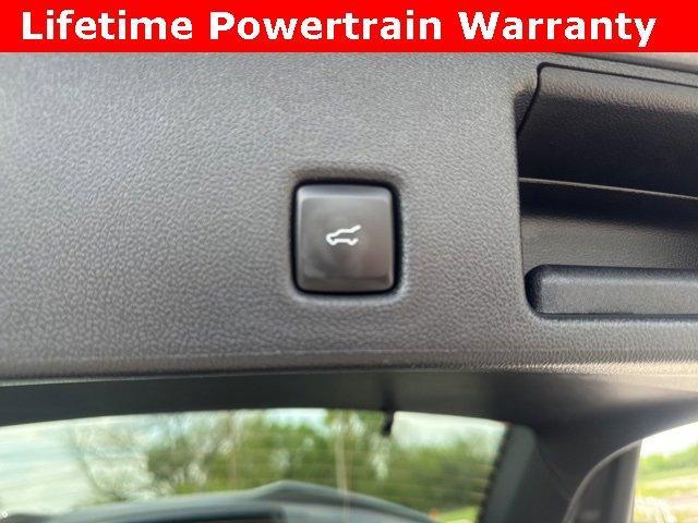 Photo of 2024 Gray Metallic Ford Escape