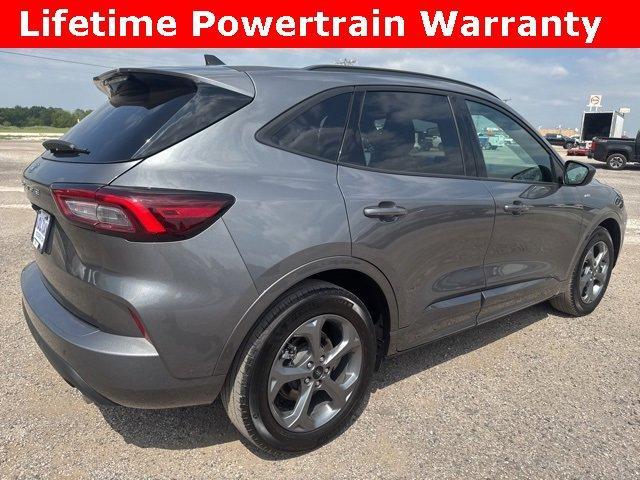 Photo of 2024 Gray Metallic Ford Escape