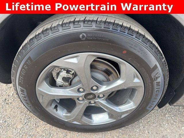Photo of 2024 Gray Metallic Ford Escape