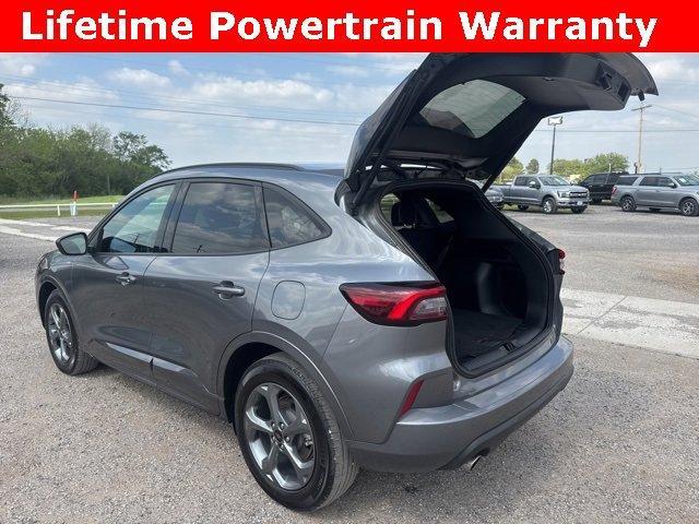 Photo of 2024 Gray Metallic Ford Escape
