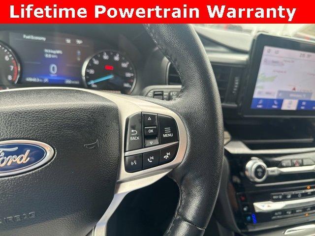 Photo of 2023 Iconic Silver Metallic Ford Explorer