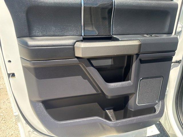 Photo of 2022 Star White Ford F-350