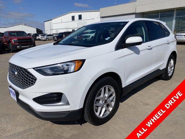2023 Ford Edge