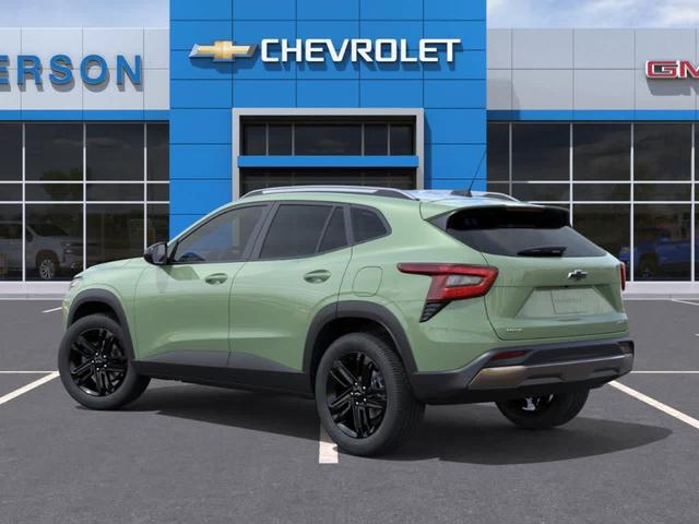 Photo of 2025 Green Chevrolet Trax