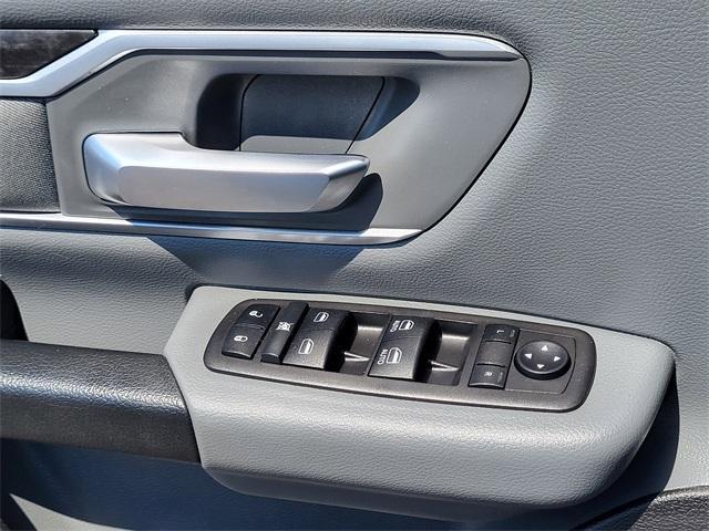 Photo of 2023 Bright White Clearcoat RAM 1500