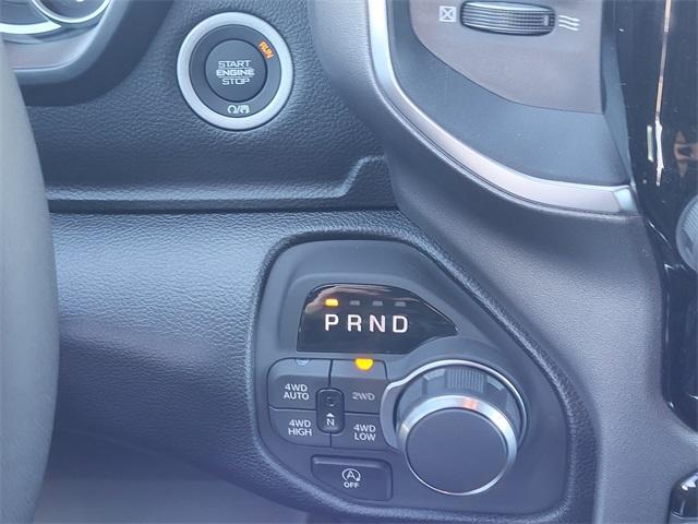 Photo of 2025 Granite Crystal Clearcoat Metallic RAM 1500