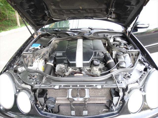 Photo of 2005 Black Mercedes-Benz E-Class