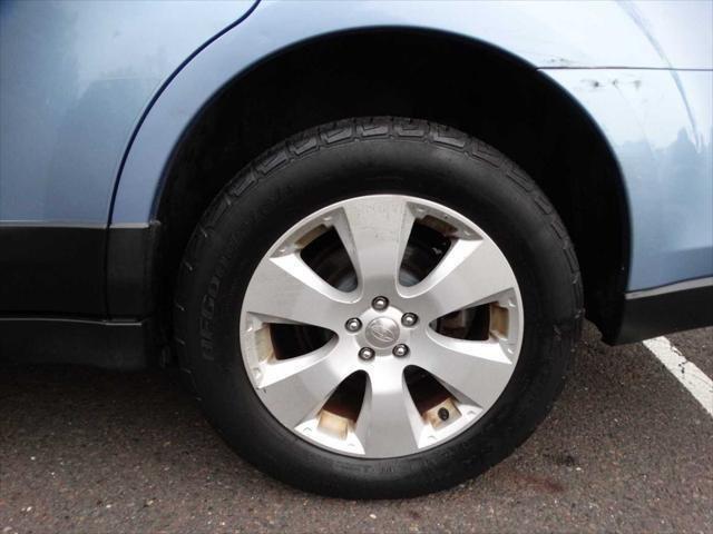 Photo of 2011 Sky Blue Metallic Subaru Outback