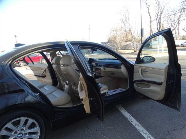 Photo of 2007 Black Sapphire Metallic BMW 328
