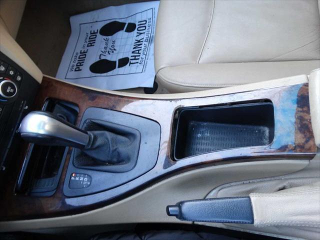 Photo of 2007 Black Sapphire Metallic BMW 328