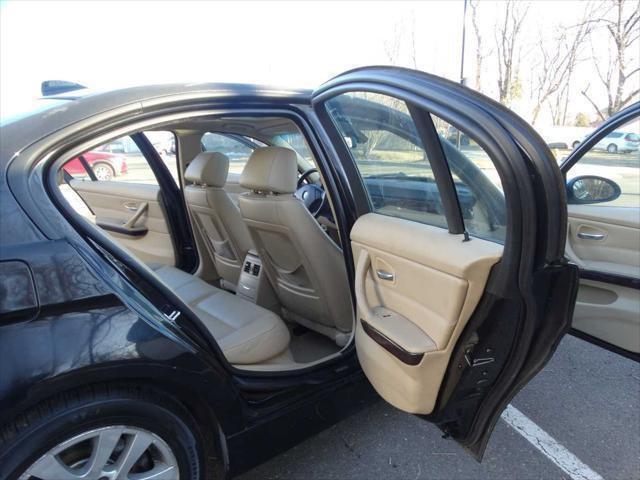 Photo of 2007 Black Sapphire Metallic BMW 328
