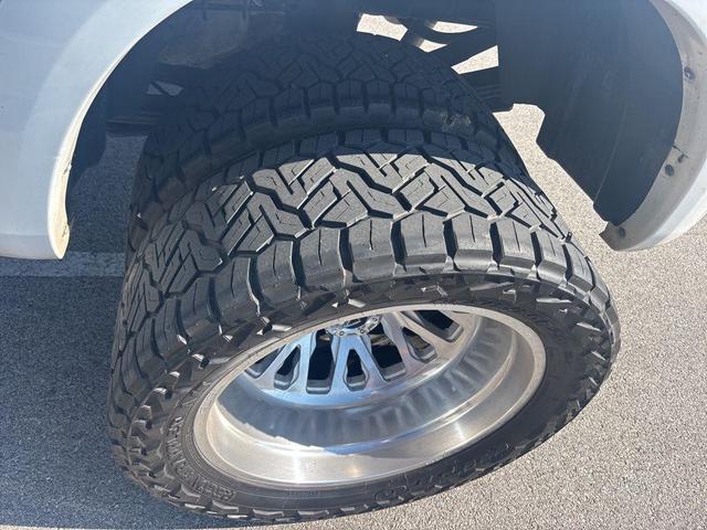 Photo of 2018 Bright White Clearcoat RAM 3500
