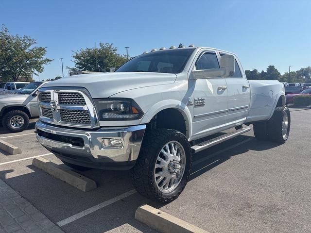 Photo of 2018 Bright White Clearcoat RAM 3500