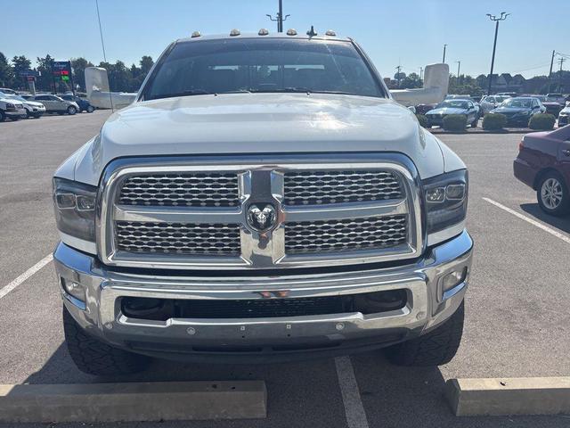 Photo of 2018 Bright White Clearcoat RAM 3500