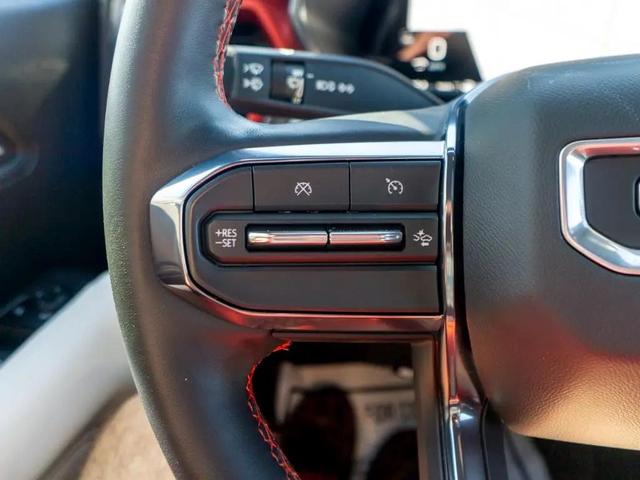 Photo of 2023 Red GMC Canyon