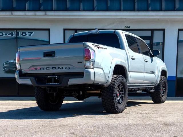 Photo of 2020 Gray Toyota Tacoma