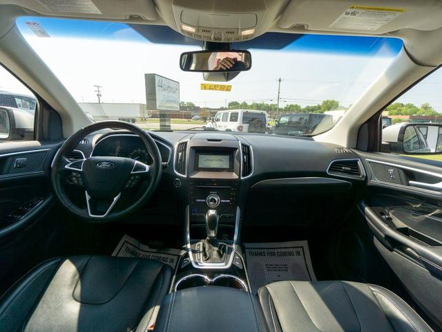 Photo of 2018 Ingot Silver Metallic Ford Edge