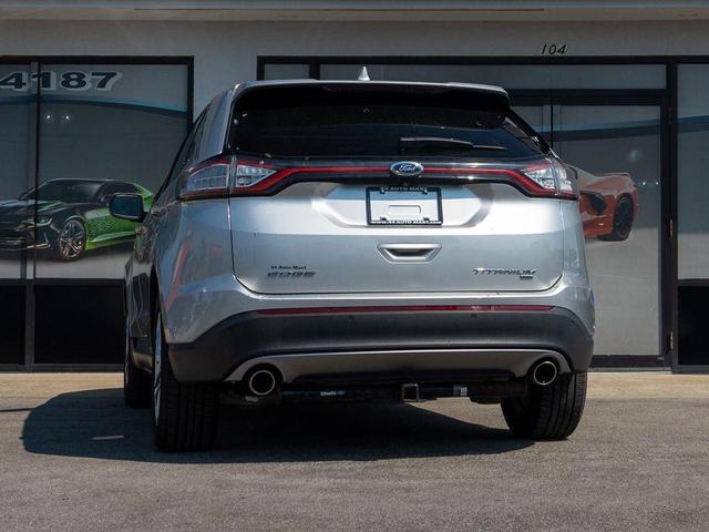 Photo of 2018 Ingot Silver Metallic Ford Edge